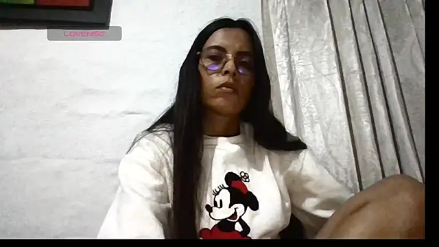 Snapshot of stefany_sexxx chatting on February 16, 1:57 am stefany sexxx online show from February 16, 1:57 am