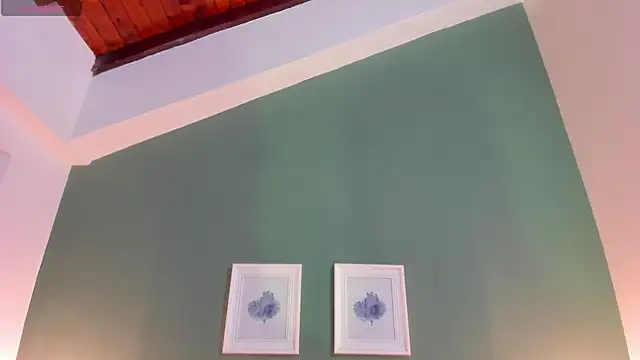 Snapshot of _anavictoria_ chatting on October 15, 12:05 pm anavictoria online show from October 15, 12:05 pm