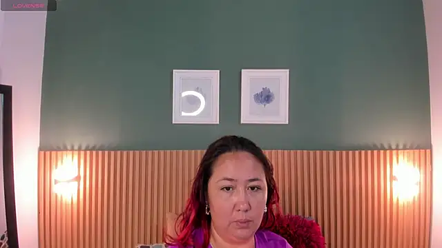 Snapshot of _anavictoria_ chatting on October 31, 1:12 pm anavictoria online show from October 31, 1:12 pm