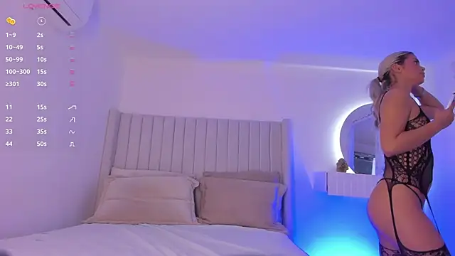 Snapshot of Shelynna_azzul chatting on February 26, 9:48 pm Shelynna azzul online show from February 26, 9:48 pm