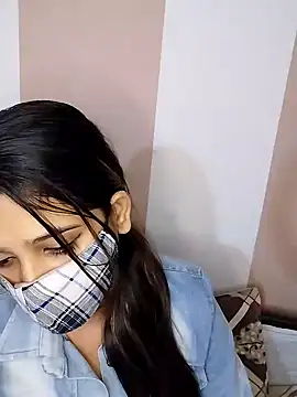 Snapshot of PRINCESS_ZANNAT chatting on January 28, 6:49 pm PRINCESS ZANNAT online show from January 28, 6:49 pm