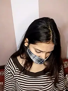 Snapshot of PRINCESS_ZANNAT chatting on February 6, 6:00 pm PRINCESS ZANNAT online show from February 6, 6:00 pm