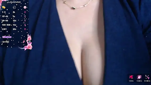 Snapshot of Ritu-Babe chatting on March 13, 5:11 am Ritu-Babe online show from March 13, 5:11 am