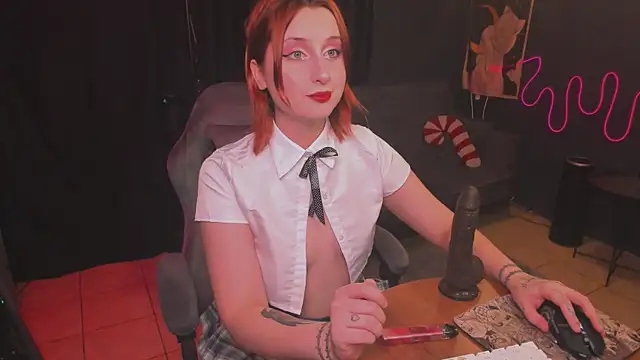 KailyLoolyCute online show from November 7, 11:10 am