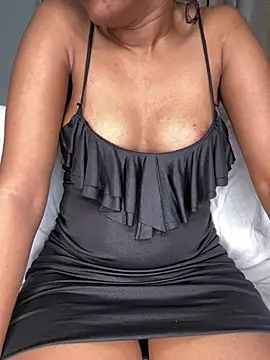 Snapshot of Ravishing_Rubi chatting on June 14, 3:08 am Ravishing Rubi online show from June 14, 3:08 am