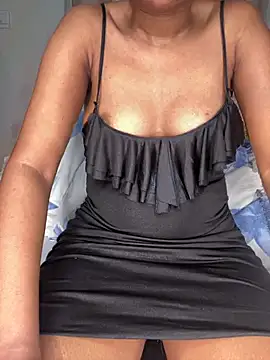Snapshot of Ravishing_Rubi chatting on June 14, 5:26 pm Ravishing Rubi online show from June 14, 5:26 pm