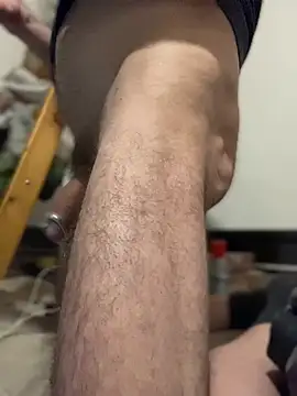 TweakyDude online show from February 20, 8:27 am