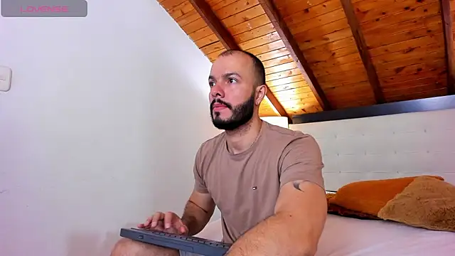 Tom Bailey online show from September 26, 12:42 pm