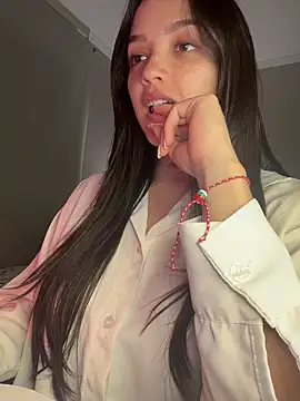 Snapshot of MisFrekcles_ chatting on March 8, 11:58 am MisFrekcles online show from March 8, 11:58 am