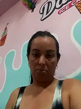 Snapshot of Pedro-Caro chatting on November 29, 4:43 pm Pedro-Caro online show from November 29, 4:43 pm