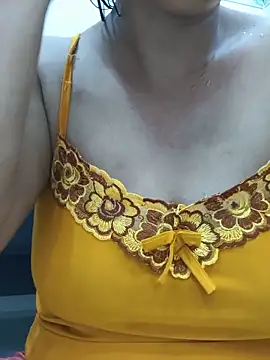 Lanyingxin18 online show from June 16, 2:47 am
