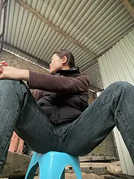 Emily 9xx online show from February 15, 3:03 am