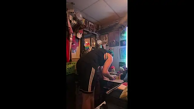 Snapshot of Jackjack716 chatting on February 27, 5:07 am Jackjack716 online show from February 27, 5:07 am