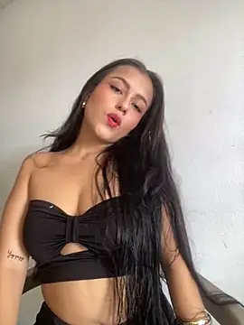 AbbyMillerrr online show from May 9, 5:18 pm