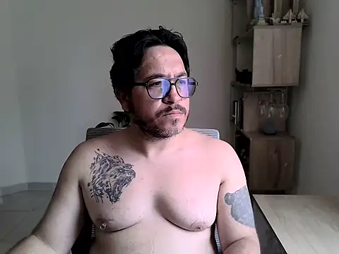 OsoMaduro12 online show from January 16, 3:49 pm