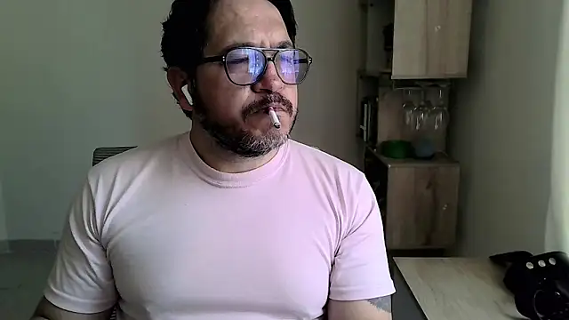 OsoMaduro12 online show from February 11, 2:22 pm