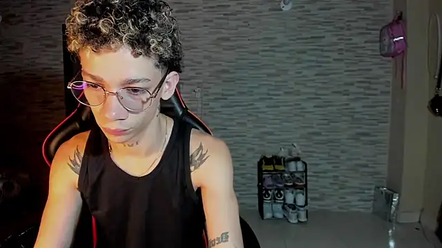 Snapshot of mateodeamjo chatting on September 30, 9:14 am mateodeamjo online show from September 30, 9:14 am