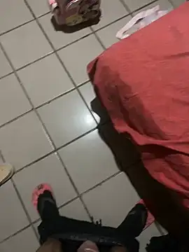 Snapshot of nowex18 chatting on February 3, 4:54 am nowex18 online show from February 3, 4:54 am