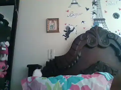 Snapshot of trianabell chatting on March 22, 7:09 pm trianabell online show from March 22, 7:09 pm