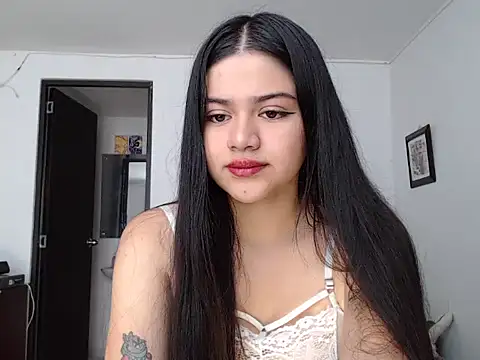 angelbeat  online show from December 18, 2:06 pm