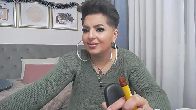 BustyAllyy online show from December 10, 1:00 am
