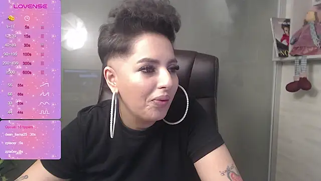 BustyAllyy online show from December 28, 1:08 am