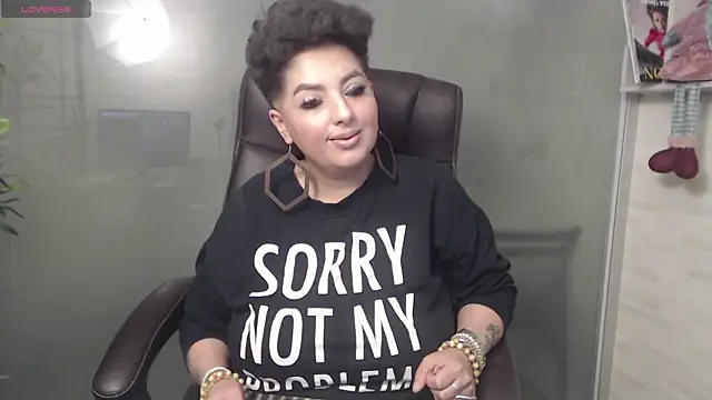 BustyAllyy online show from January 6, 9:22 pm
