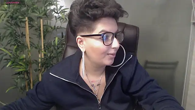 BustyAllyy online show from January 8, 12:28 am