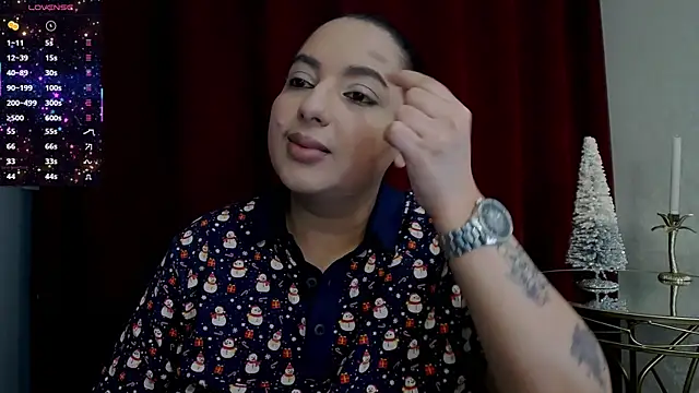 BustyAllyy online show from November 27, 6:54 pm