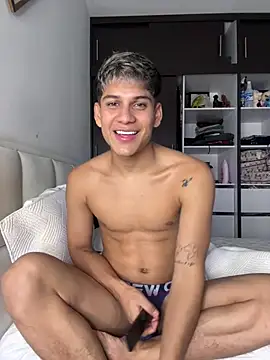 Ethanmiller1 online show from March 25, 7:03 am