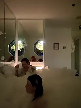 SexxxyTattedVixxxen online show from February 5, 1:27 pm