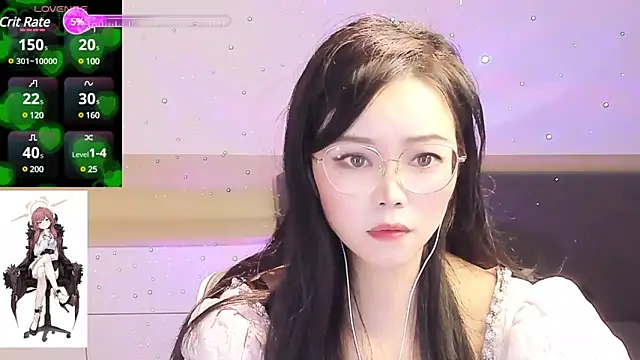 Snapshot of lilies-sweet chatting on February 23, 2:18 am lilies-sweet online show from February 23, 2:18 am