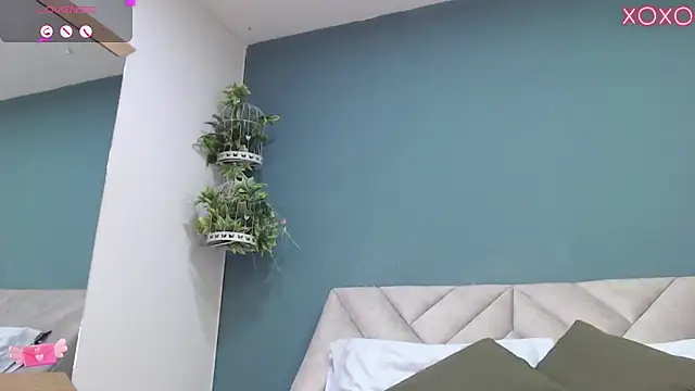 SharisWillian online show from October 10, 4:22 am