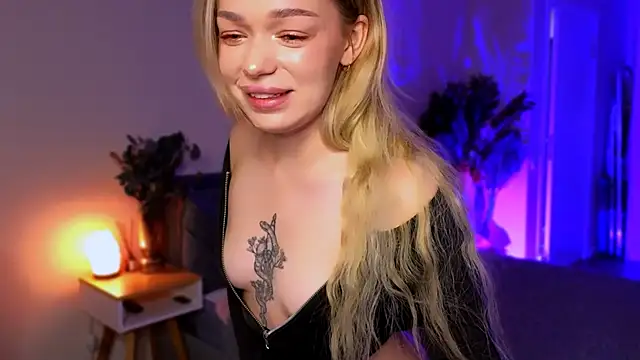 Snapshot of Lily_Yin chatting on February 27, 6:13 am Lily Yin online show from February 27, 6:13 am