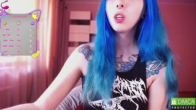 Snapshot of JustMeowGirl chatting on September 12, 4:01 am JustMeowGirl online show from September 12, 4:01 am