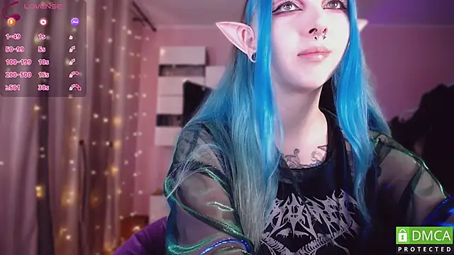 JustMeowGirl online show from December 3, 5:48 am