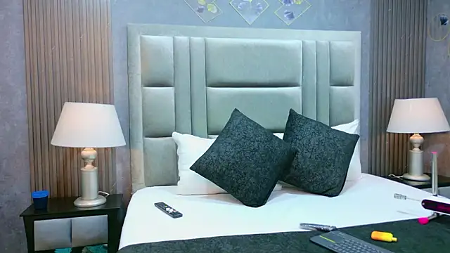 MiaSweeths online show from January 15, 11:37 am