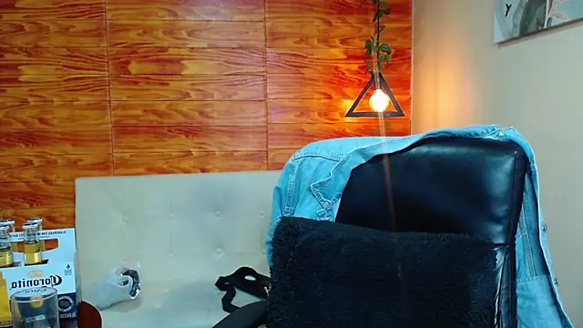 Bastiaan 28 online show from December 22, 6:17 am