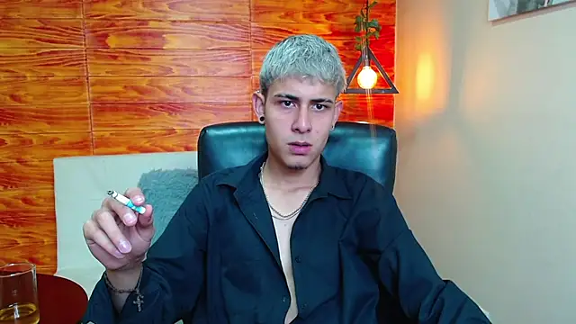 Bastiaan 28 online show from December 27, 4:04 am