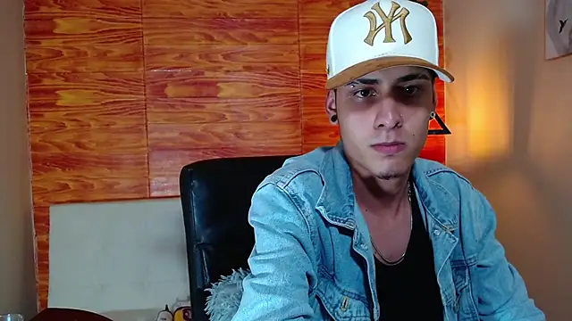 Bastiaan 28 online show from February 19, 9:17 am