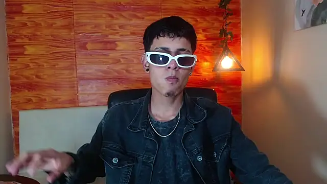 Bastiaan 28 online show from March 3, 12:04 am