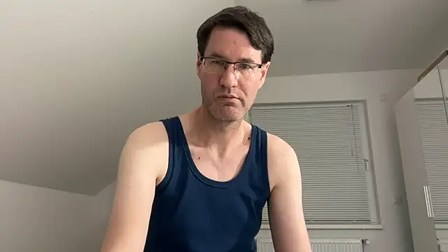 zxzx cam1 online show from May 3, 2:56 pm