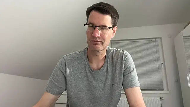 zxzx cam1 online show from June 15, 5:26 pm
