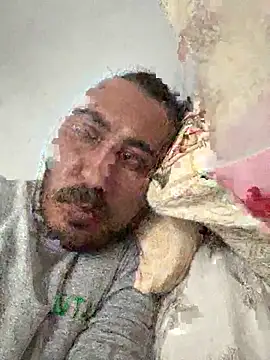 Snapshot of sikergecer3435 chatting on March 15, 6:36 pm sikergecer3435 online show from March 15, 6:36 pm