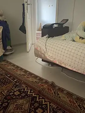 Snapshot of sikergecer3435 chatting on April 1, 11:55 am sikergecer3435 online show from April 1, 11:55 am