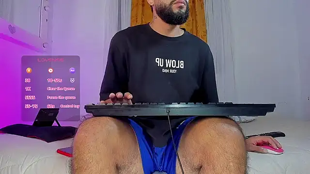 estiben 05 online show from February 19, 2:46 pm