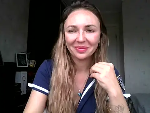 Snapshot of AngelinaLove28 chatting on October 18, 7:31 am AngelinaLove28 online show from October 18, 7:31 am