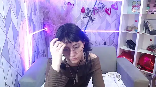 charlottemoonxz online show from October 6, 7:00 pm