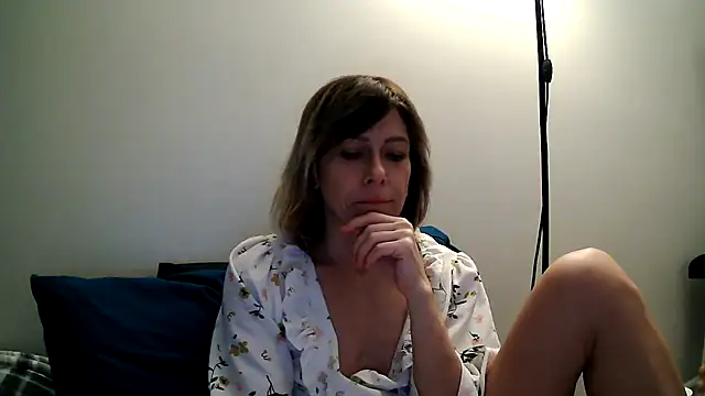 Snapshot of anechka1 chatting on February 7, 2:59 am anechka1 online show from February 7, 2:59 am