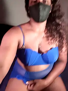 Snapshot of Kim_kardashia1 chatting on December 20, 12:49 pm Kim kardashia1 online show from December 20, 12:49 pm